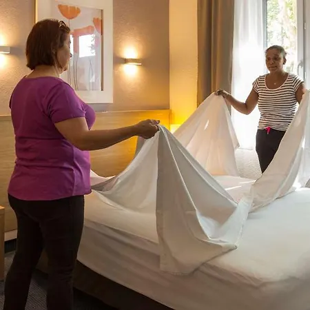 Hotel The Originals City, Les Océanes, 2*