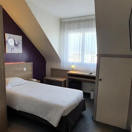 Hotel The Originals City, Les Oceanes,
