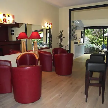 Hotel The Originals City, Les Oceanes, 2*